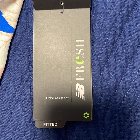 🌸New Balance high rise/crop - Picture 3 of 8